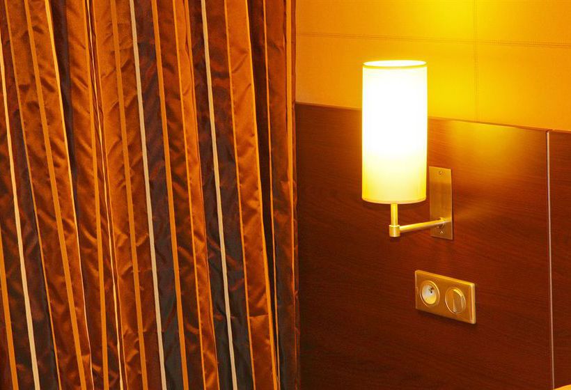 Hôtel Kyriad Poitiers Sud Aéroport  | Poitiers | Vienne | France 2