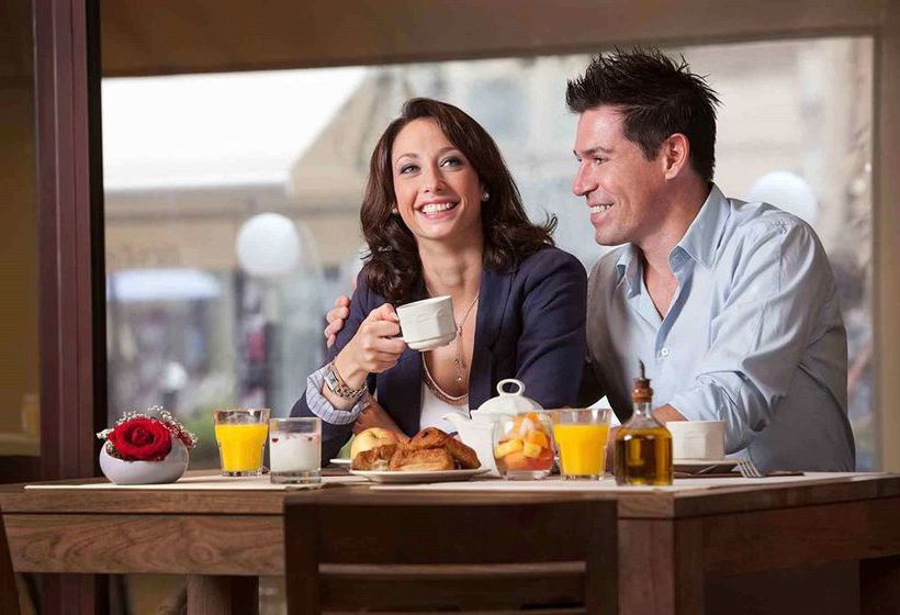 Hôtel Mercure Cite Des Papes  | Avignon | Vaucluse | France 9