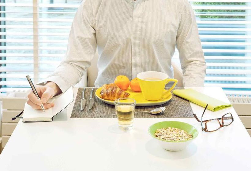 Hôtel Ibis Styles Evry Cathédrale   | Evry | Essonne | France 5