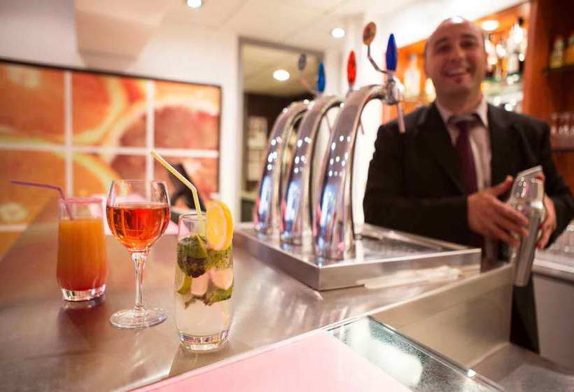 Novotel Bordeaux Aeroport  | Merignac | Gironde | France 6