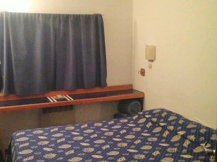 Hôtel Stars Lyon Bron  | Bron | Rhone | France 19