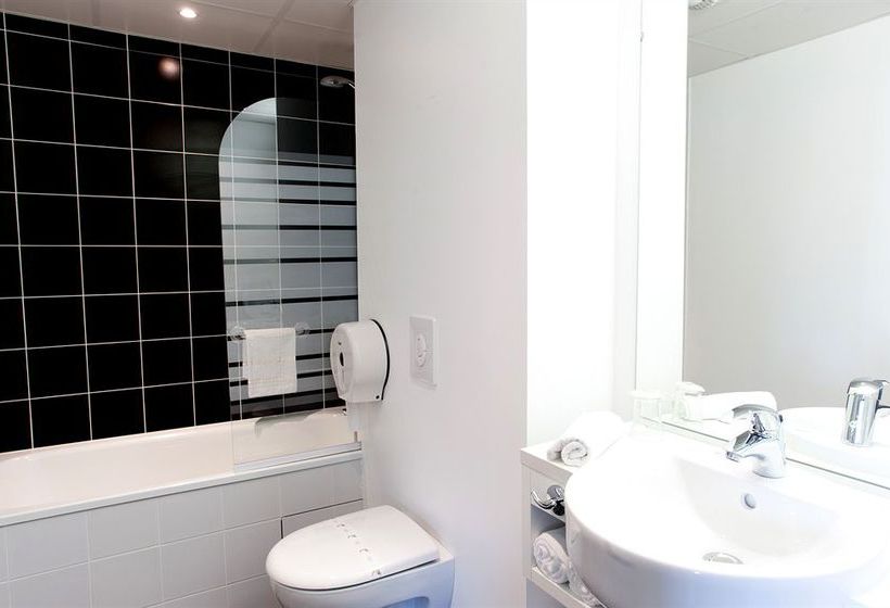 Hôtel Panorama  | Lourdes | Hautes-Pyrenees | France 10