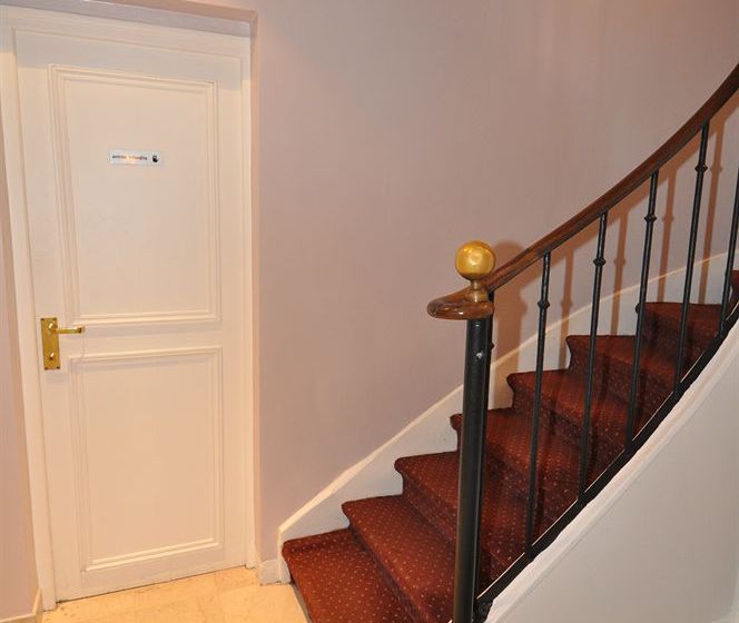 Hôtel Pavillon Montaigne  | Paris | Paris | France 9