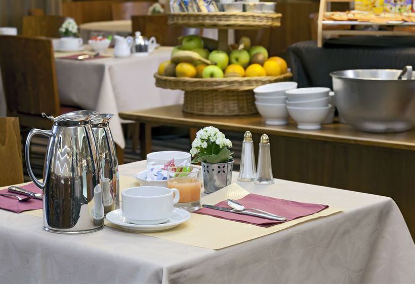 Hôtel Qualys Nanterre Paris la Défense  | Nanterre | Hauts-de-Seine | France 3