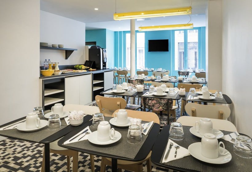 Hôtel Ibis Styles Paris Gare Saint Lazare  | Paris | Paris | France 10