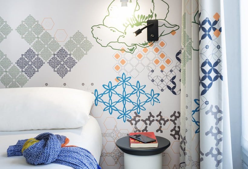 Hôtel Ibis Styles Paris Gare Saint Lazare  | Paris | Paris | France 6