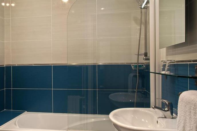 Hôtel La Vieille France  | Paris | Paris | France 15