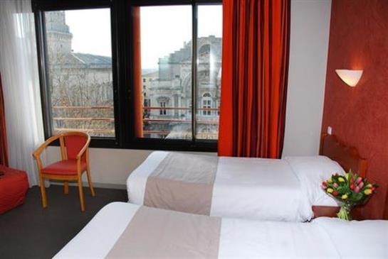 Hôtel Kyriad Avignon Centre Palais Des Papes  | Avignon | Vaucluse | France 20