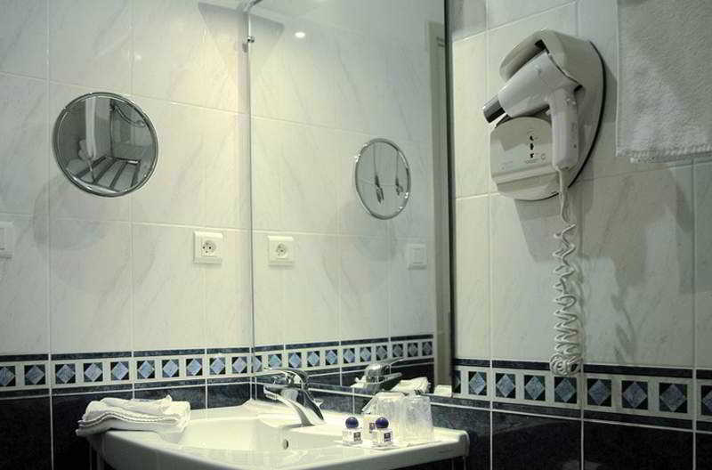 Hôtel Kyriad Avignon Centre Palais Des Papes  | Avignon | Vaucluse | France 7