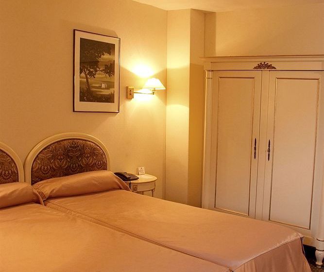 Hôtel Henry II  | Beaune | Cote d'Or | France 19