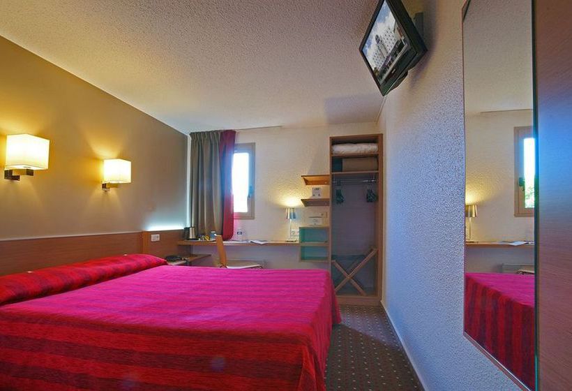 Hotel Kyriad Le Bourget Centre Parc des Expositions Le Bourget