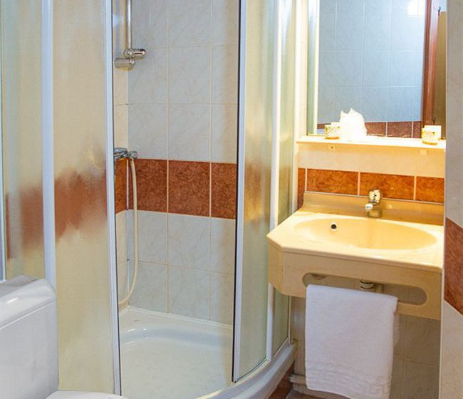 Hôtel Kyriad Nice Port  | Nice | Alpes-Maritimes | France 12