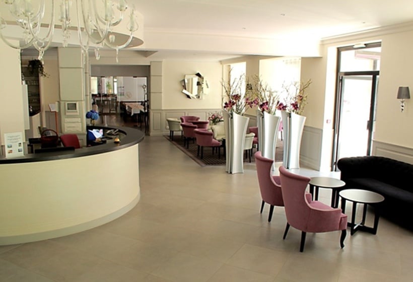 Hôtel Esplanade Eden  | Lourdes | Hautes-Pyrenees | France 13