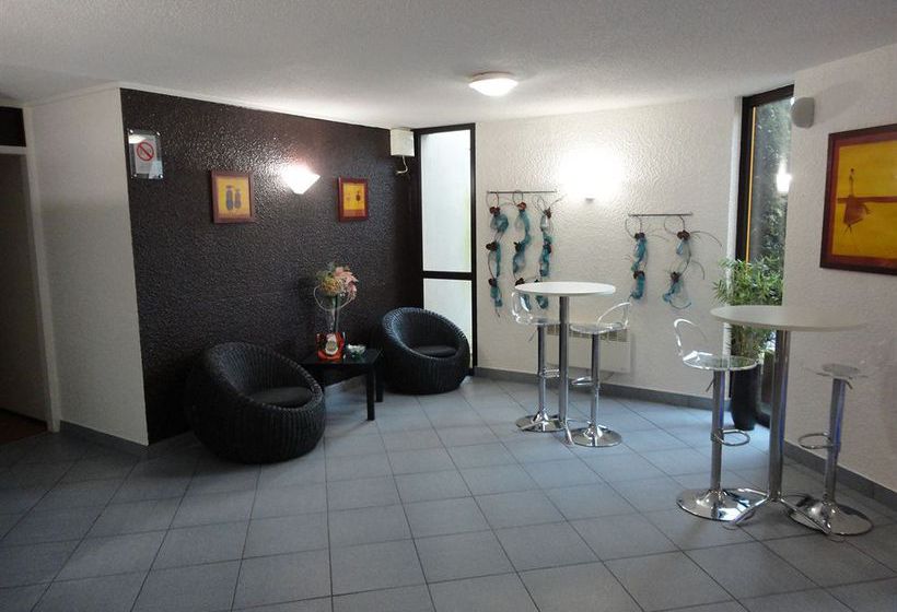 Hotel Kyriad Chantilly Chantilly Oise