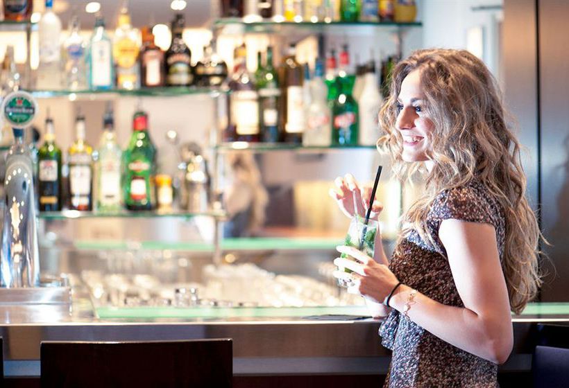 Novotel Lyon Nord Porte de Lyon  | Dardilly | Rhone | France 17