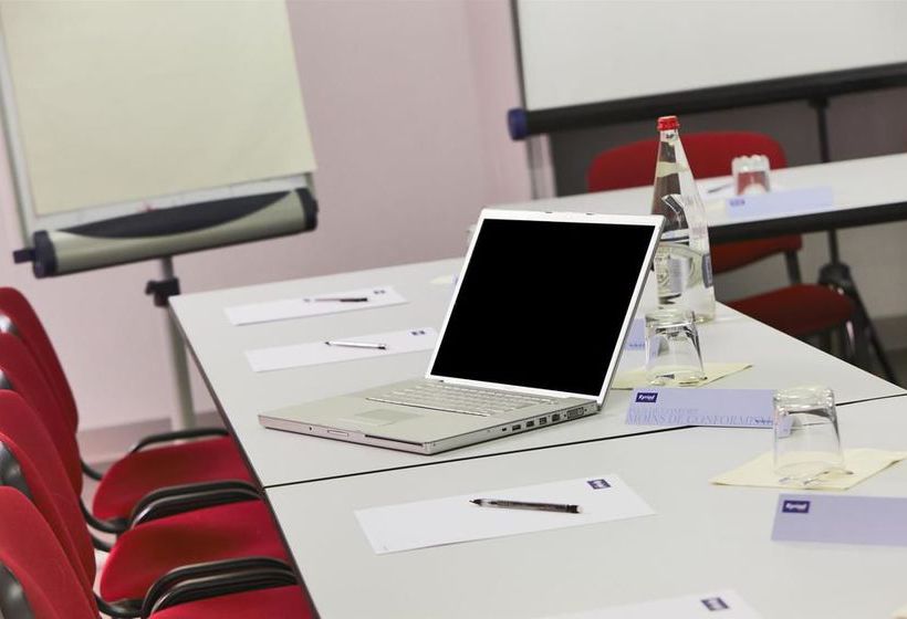 Hotel Kyriad Frejus Port Saint Raphael Frejus