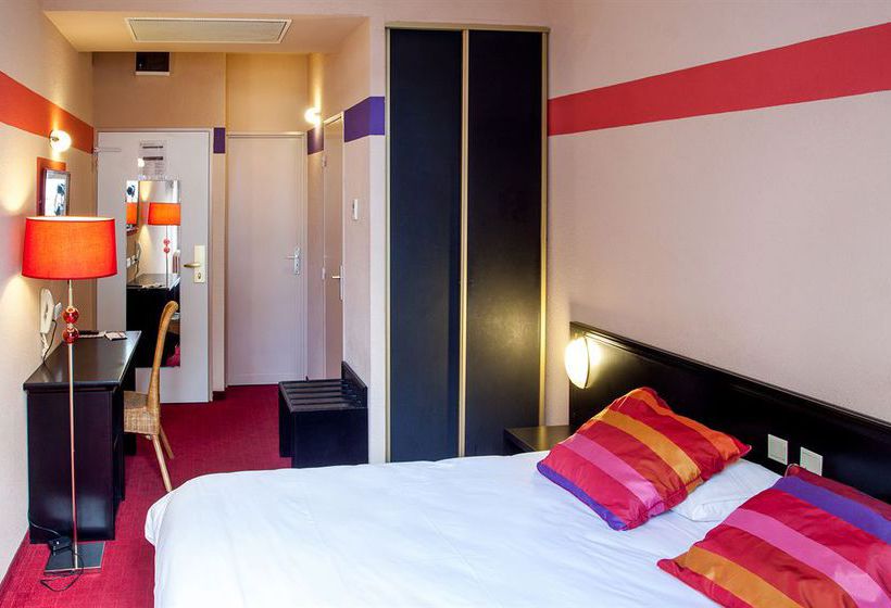 Hôtel Saint Sauveur  | Lourdes | Hautes-Pyrenees | France 11