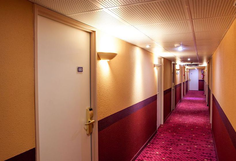 Hôtel Saint Sauveur  | Lourdes | Hautes-Pyrenees | France 13