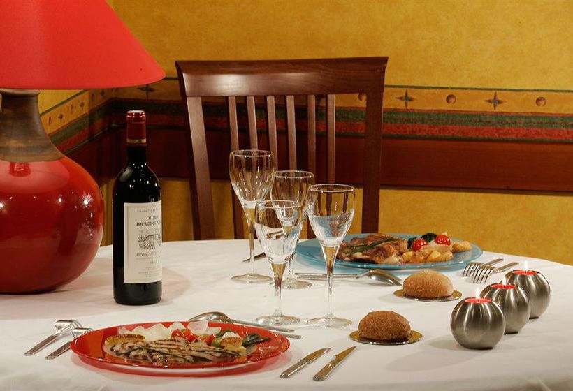 Hôtel Saint Sauveur  | Lourdes | Hautes-Pyrenees | France 3