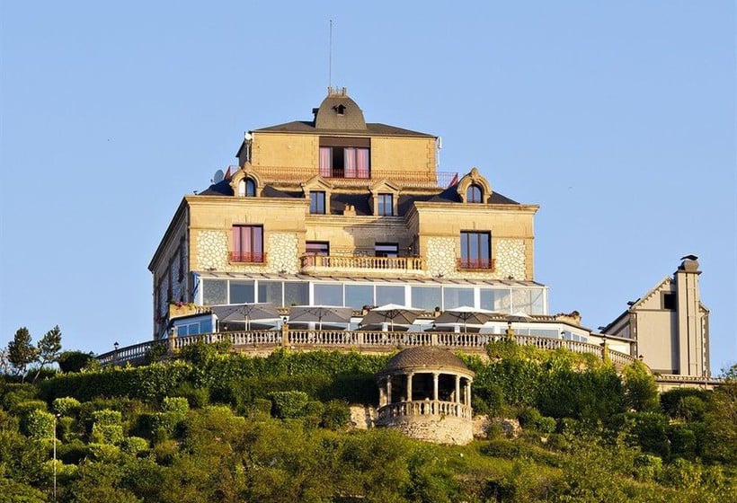 Hotel La Corniche De Rolleboise 