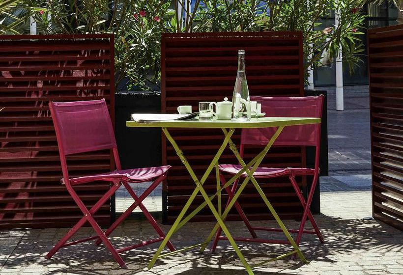 Hôtel ibis Styles Toulon Centre Congrès  | Toulon | Var | France 3