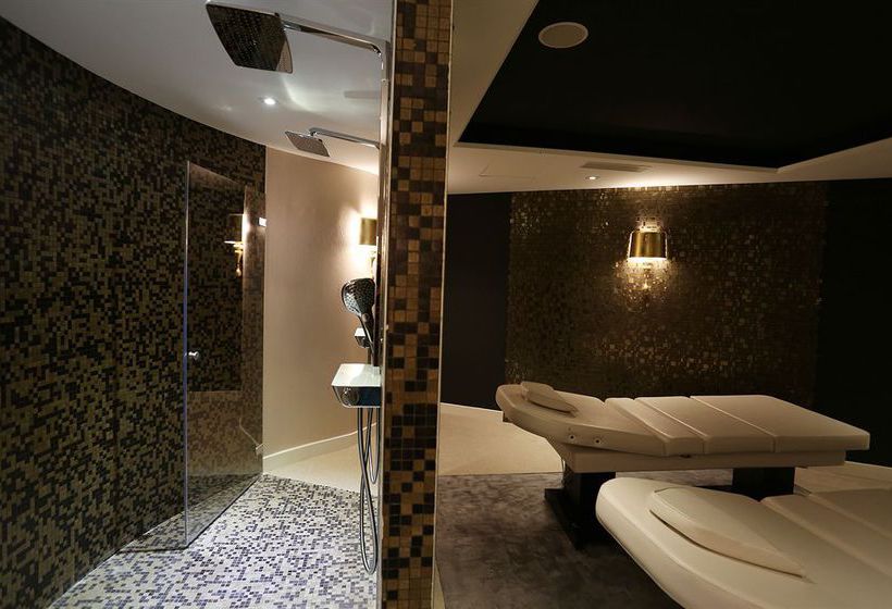 Le Regina Biarritz Hotel & Spa by MGallery Collection  | Biarritz | Pyrenees-Atlantiques | France 13