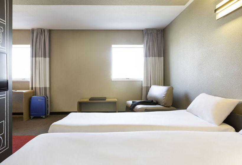 Hôtel Ibis Rennes Centre Gare Sud  | Rennes | Ille-et-Vilaine | France 19