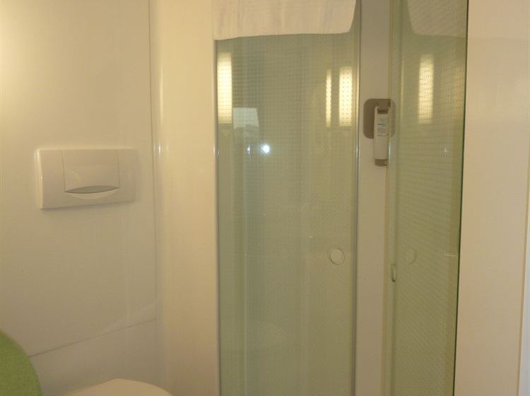 Hôtel Ibis Rennes Centre Gare Sud  | Rennes | Ille-et-Vilaine | France 9