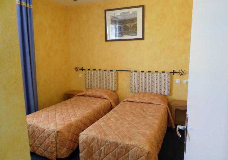 Hôtel Comfort Acacias  | Arles | Bouches du Rhone | France 1