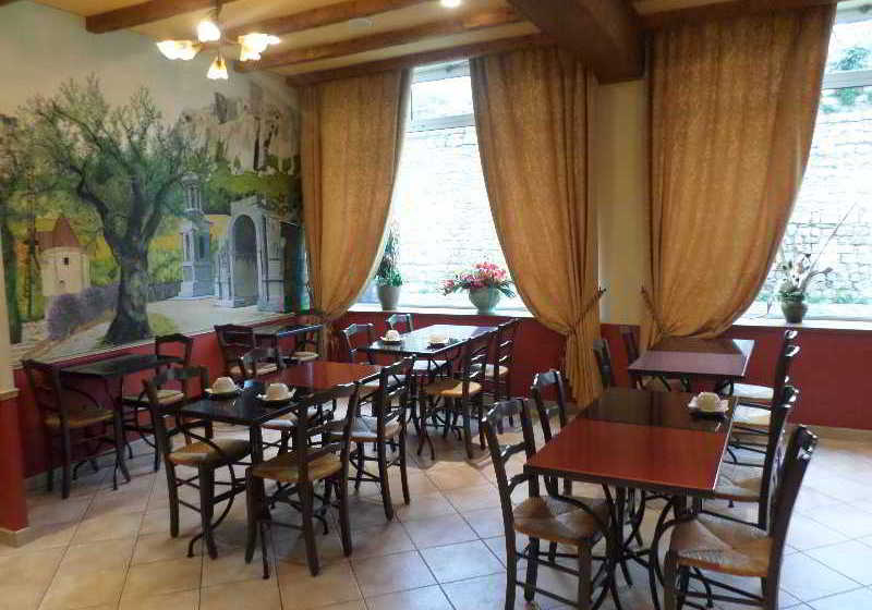 Hôtel Comfort Acacias  | Arles | Bouches du Rhone | France 2