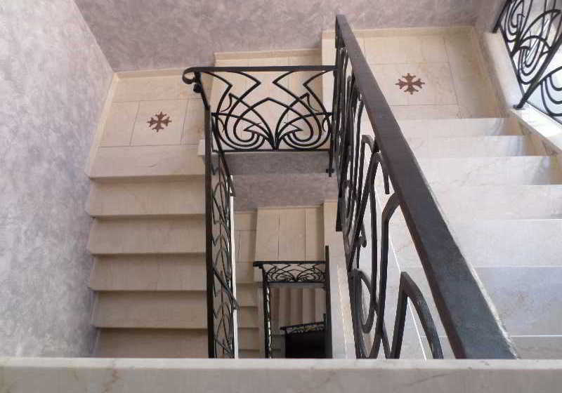 Hôtel Comfort Acacias  | Arles | Bouches du Rhone | France 3