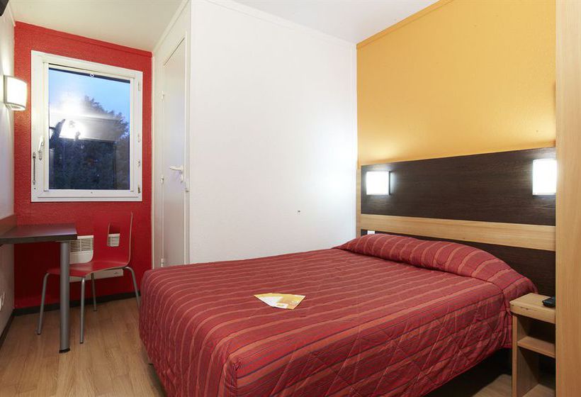 Hôtel Premiere Classe Cergy Saint Christophe  | Cergy | Val-d'Oise | France 16