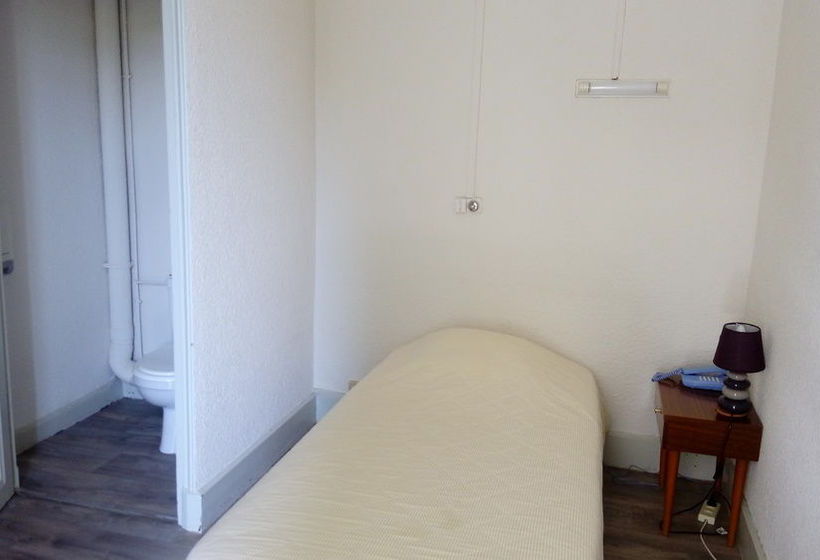 Hotel Nice Flore  | Vichy | Allier | France 1