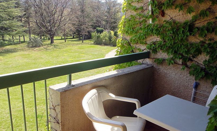 Inter-Hotel Lou Paradou  | Greoux les Bains | Alpes-de-Haute-Provence | France 11