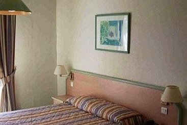 Hotel Le Home Saint Louis  | Versailles | Yvelines | Frankreich 1