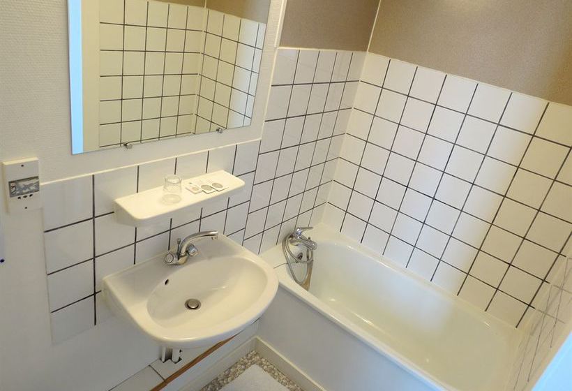 Hotel Victoria  | Calais | Pas-de-Calais | France 10