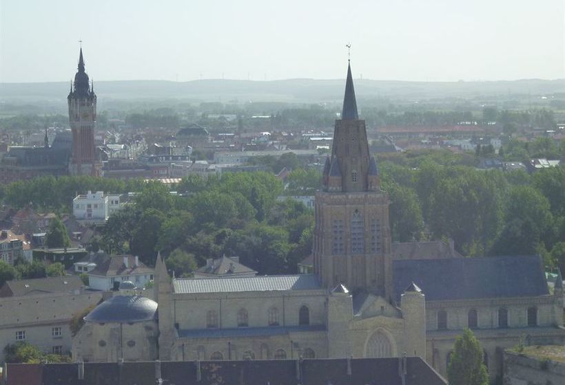 Hotel Victoria  | Calais | Pas-de-Calais | France 17