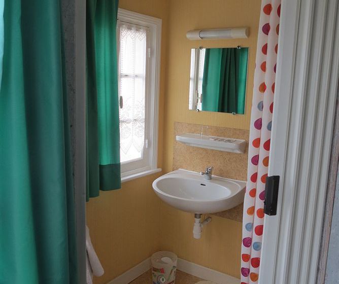 Hotel Victoria  | Calais | Pas-de-Calais | France 19