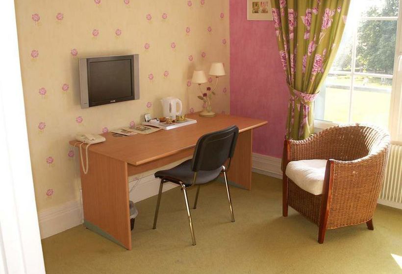 Hôtel Pascal Saunier  | Notre Dame de Gravenchon | Seine Maritime | France 1