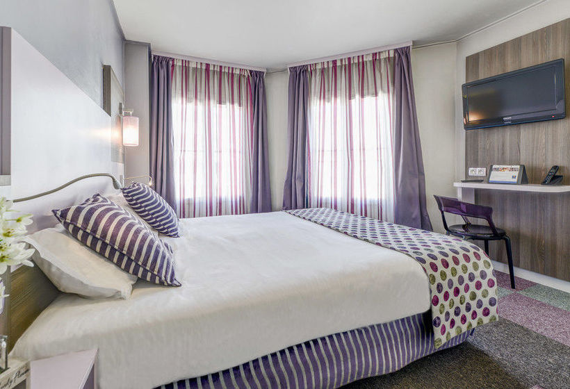 Comfort Hotel Nation Paris 11  | Paris | Paris | France 17