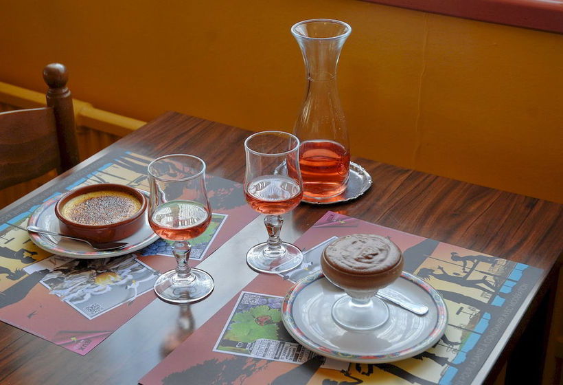 Hôtel Le Crab  | Angoulême | Charente | France 10