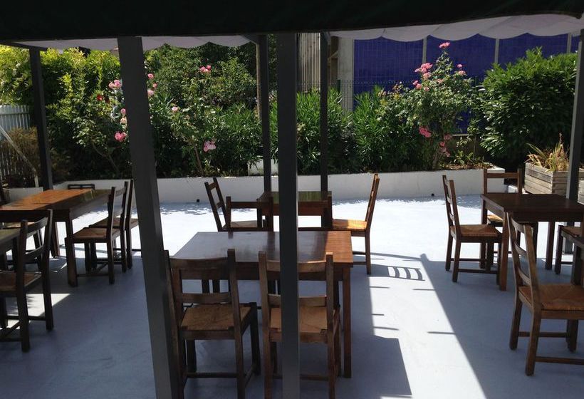 Hôtel Le Crab  | Angoulême | Charente | France 12