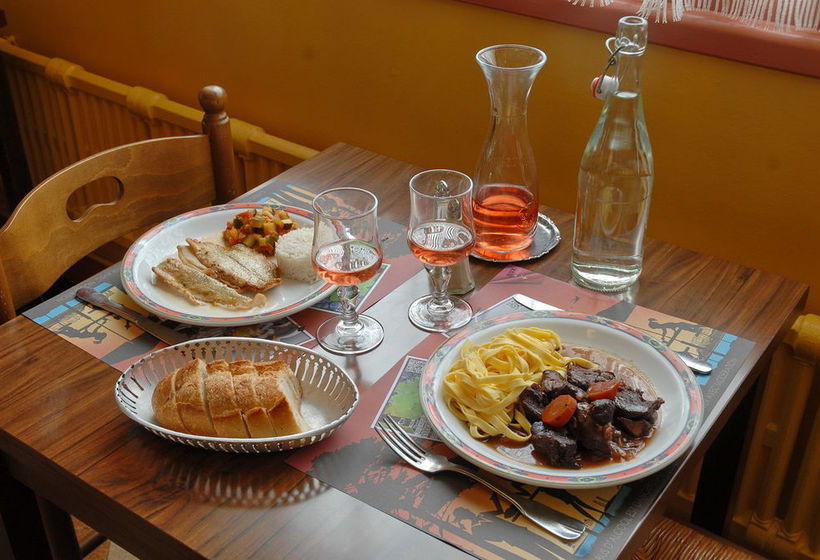 Hôtel Le Crab  | Angoulême | Charente | France 14