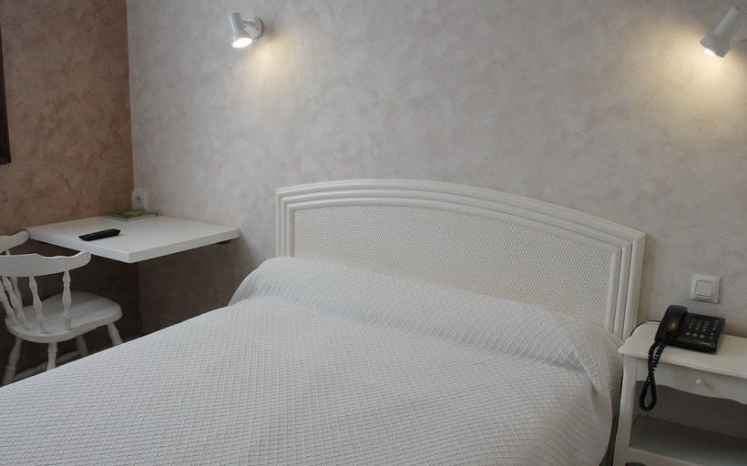 Hôtel Le Crab  | Angoulême | Charente | France 7