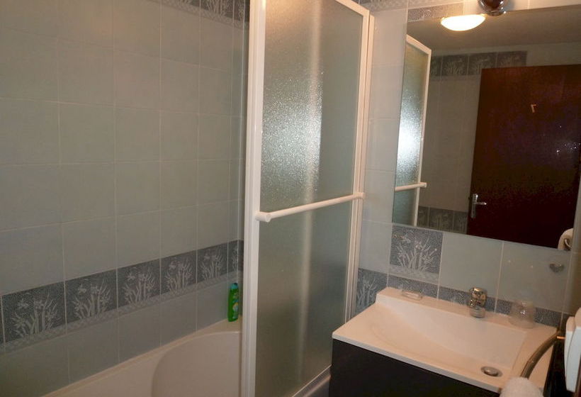 Hôtel Le Crab  | Angoulême | Charente | France 9