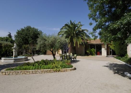 Hôtel Logis Le Mas de l'Étoile Aubagne  | Aubagne | Bouches du Rhone | France 17