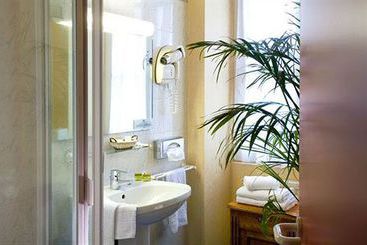 Hôtel La Tete Noire  | Autun | Saone-et-Loire | France 2