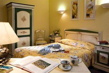 Hôtel La Tete Noire  | Autun | Saone-et-Loire | France 6