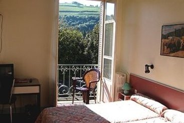 Hotel Au Val Dore  | La Bourboule | Puy-de-Dome | France 2