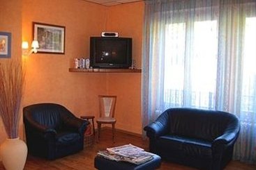 Hotel Au Val Dore  | La Bourboule | Puy-de-Dome | France 3